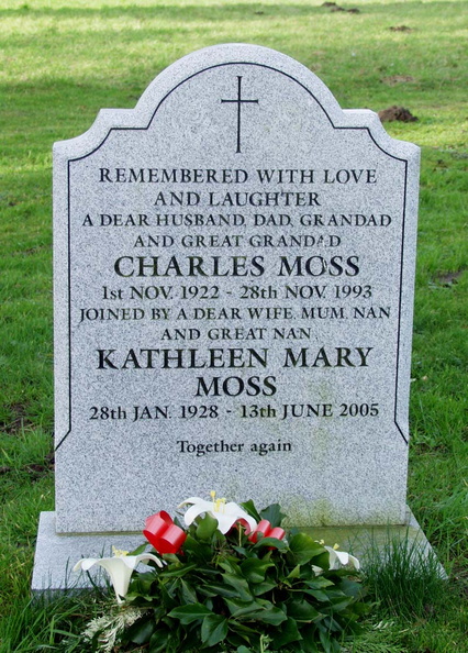 MOSS Charles 1922-1993 and his wife Kathleen Mary MOSS 1928-2005.jpg